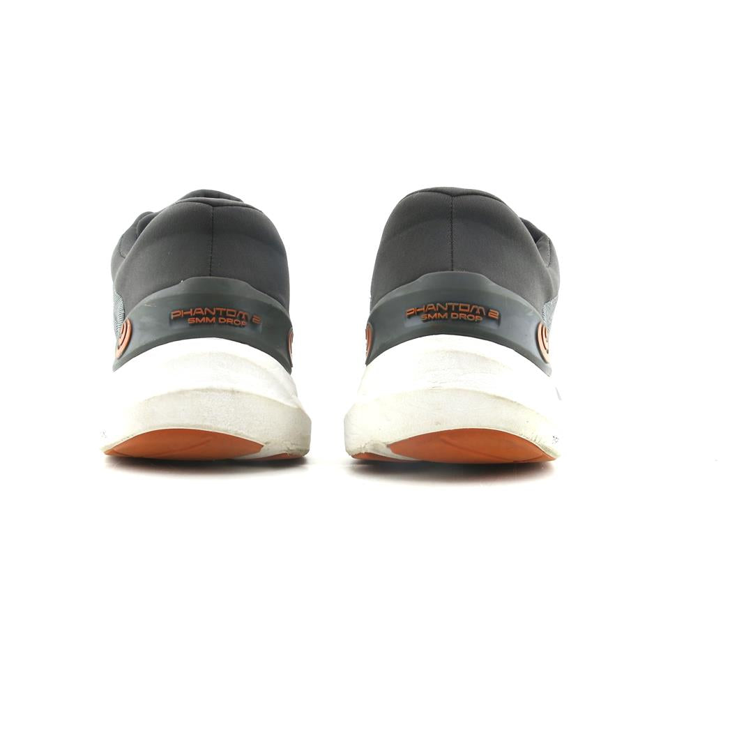 TOPO ATHLETIC PHANTOM 2