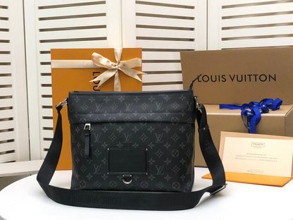 Fan Fashion Lu-Vi bags - 17648