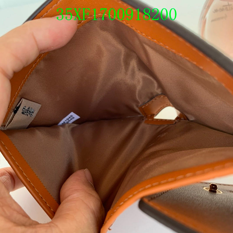 Amelia - CAH Wallet - 088