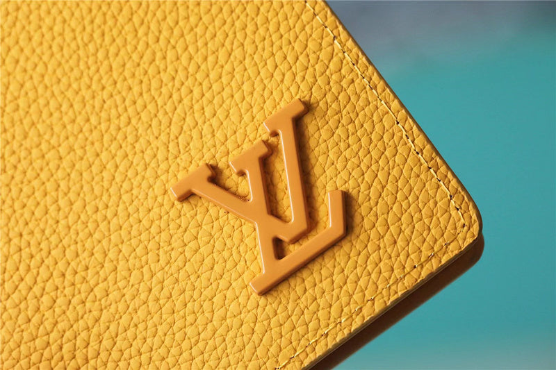 Fan Fashion Lu-Vi bags - 10592