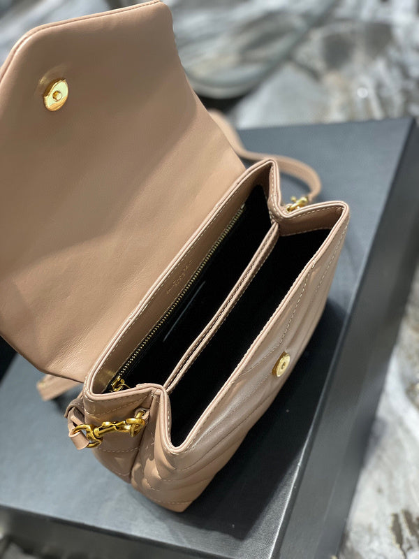 Amelia - YSL Bag - 1476