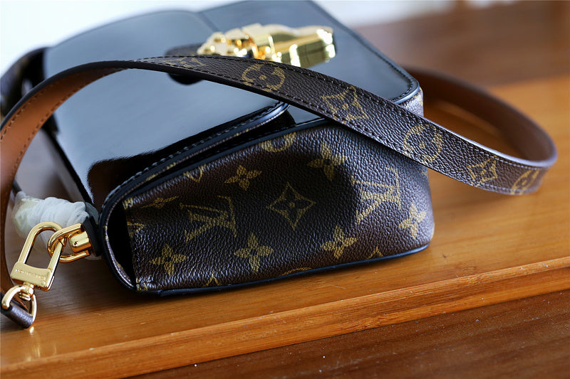 Amelia - LOV Lady Bags - 1662