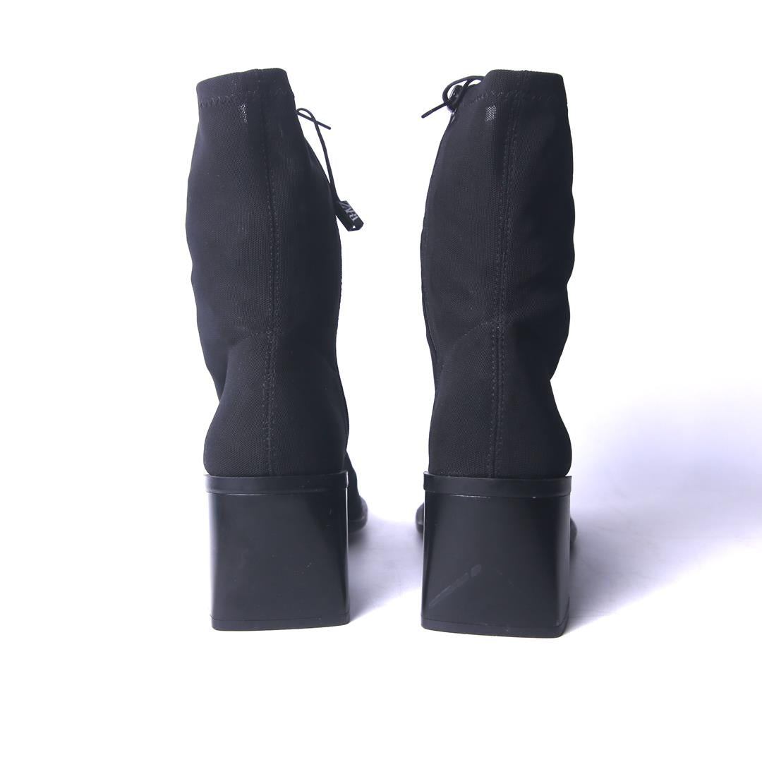 ZARA. .