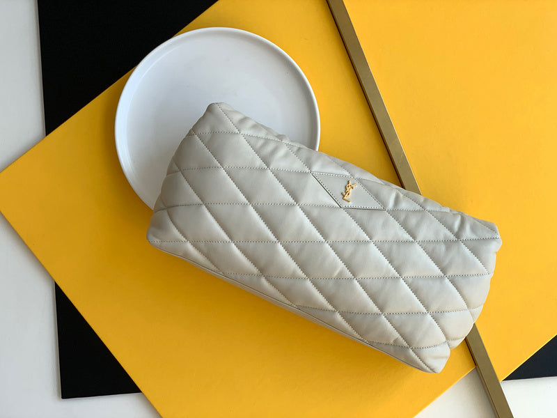 Amelia - YSL Bag - 4129