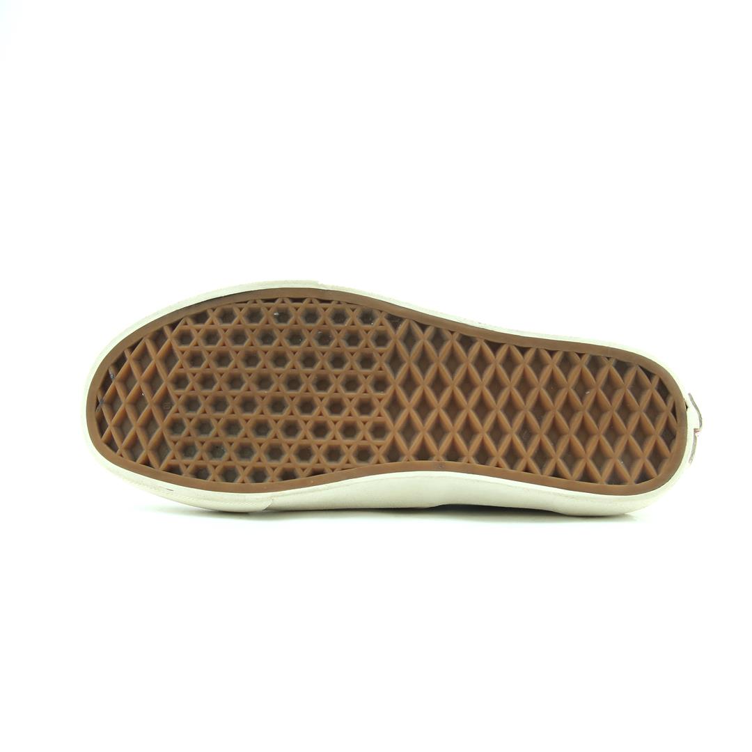 VANS AUTHENTIC