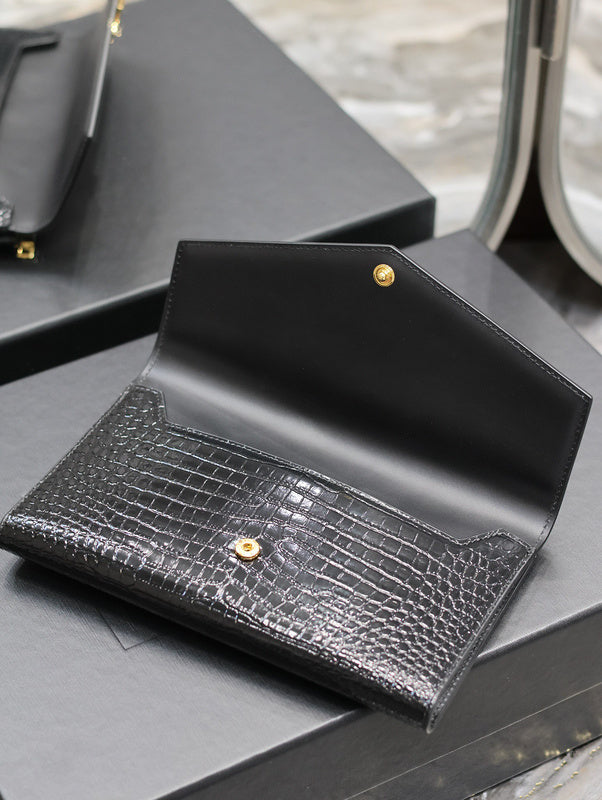 Amelia - YSL Bag - 2356