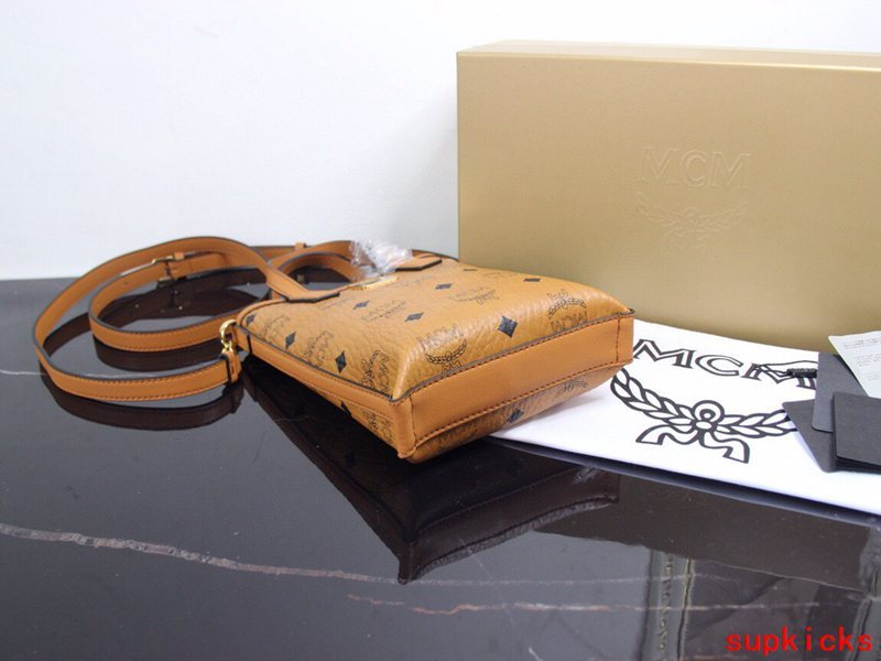 Amelia- - Mix Wallets - 022
