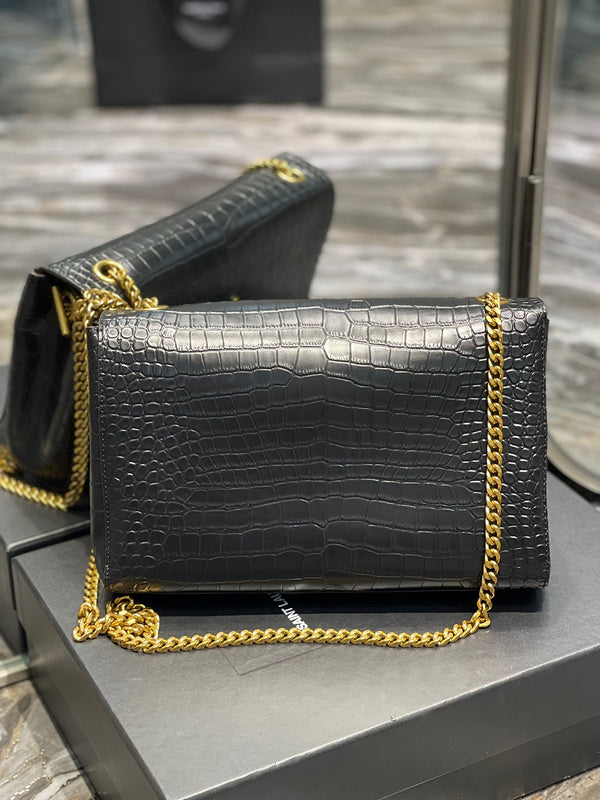 Amelia - YSL Bag - 4207