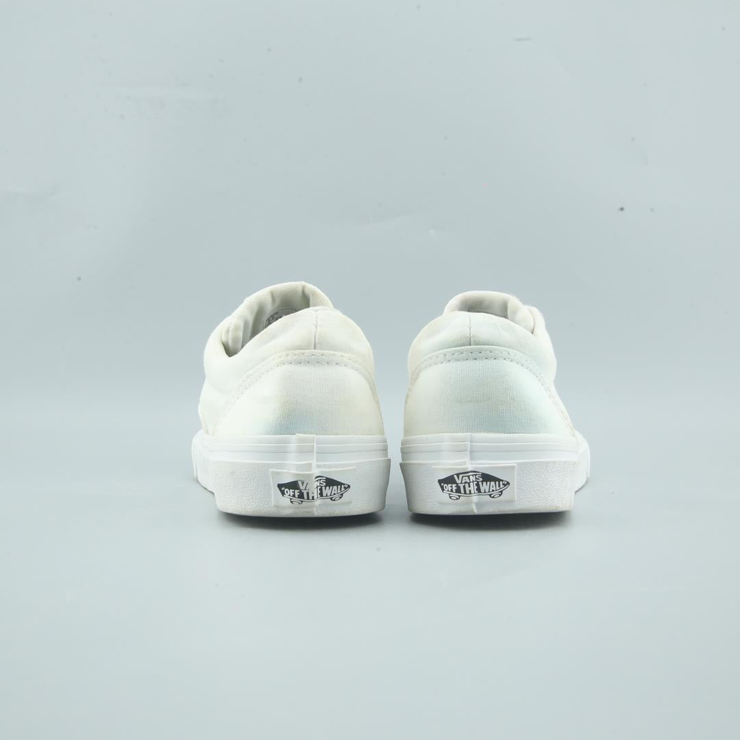 VANS AUTHENTIC