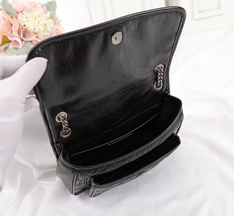 Amelia - YSL Bag - 2641