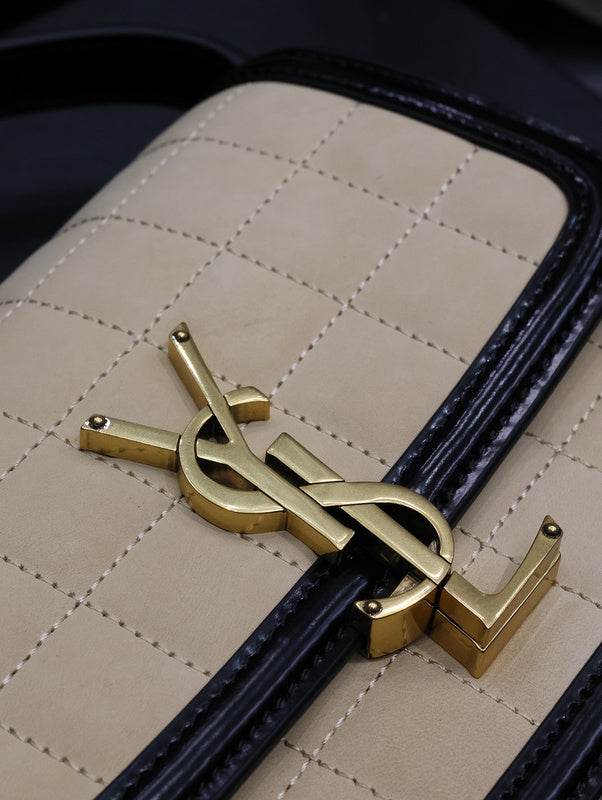 Amelia - YSL Bag - 1848