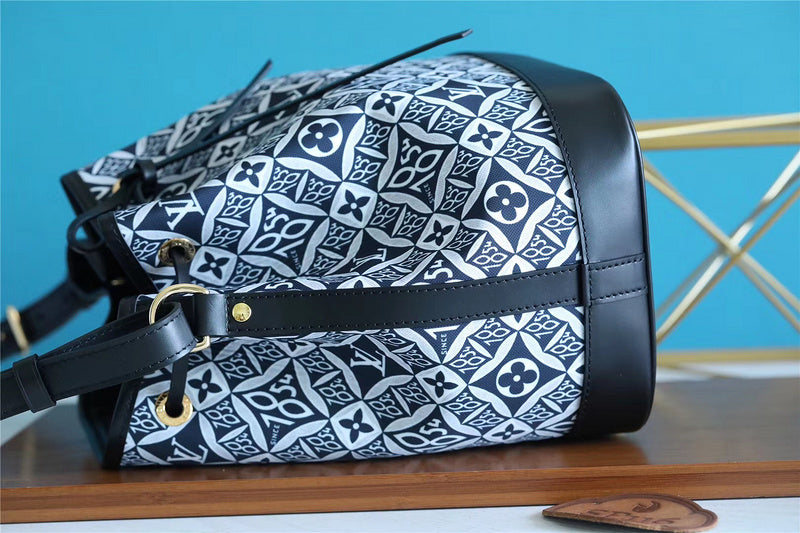 Fan Fashion Lu-Vi bags - 8549