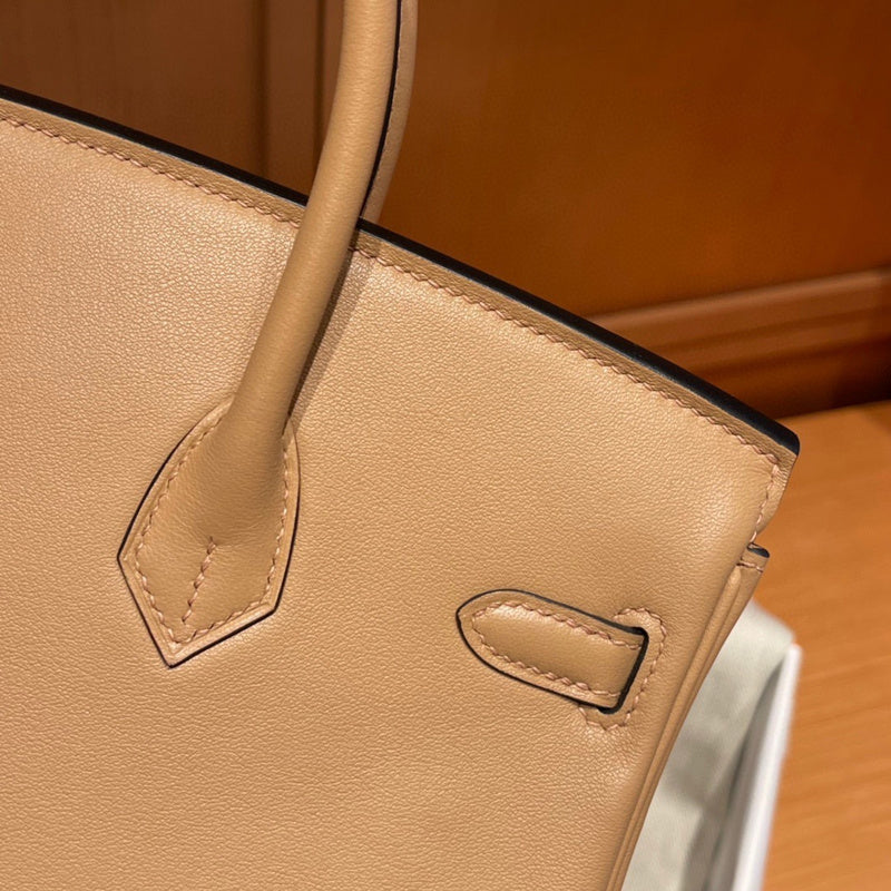 Amelia - HMS Bags - 1737