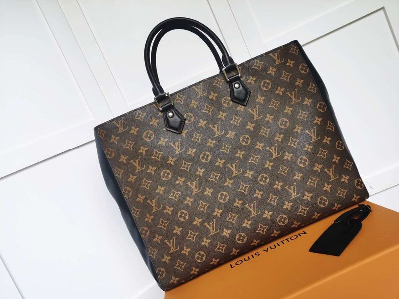 Fan Fashion Lu-Vi bags - 17757