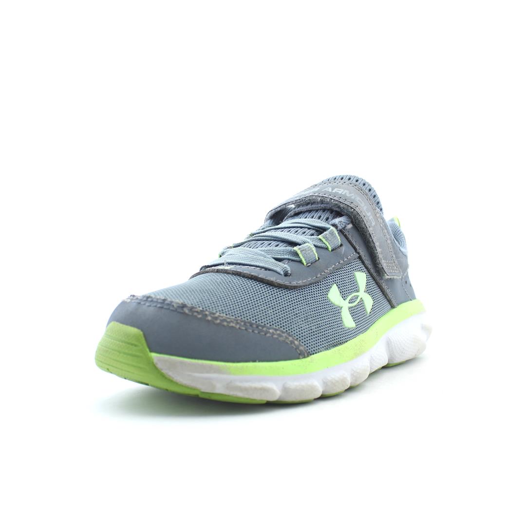 UNDER ARMOUR CHARGED ASSERT 9