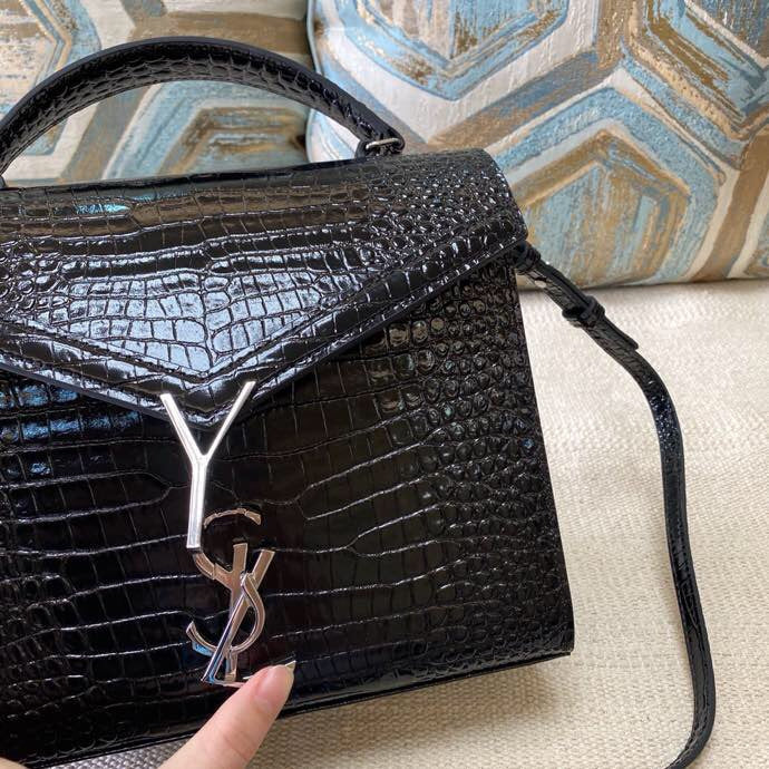 Amelia - YSL Bag - 3745