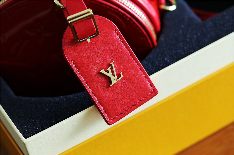 Fan Fashion Lu-Vi bags - 8323