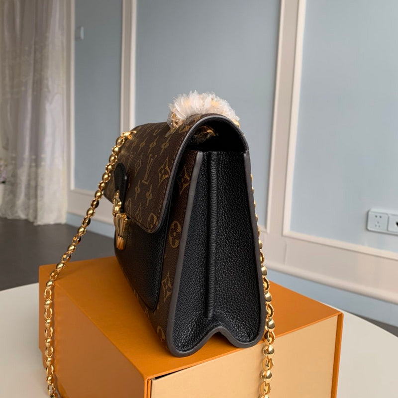 Fan Fashion Lu-Vi bags - 17794