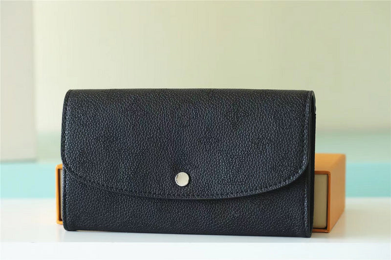 Fan Fashion Lu-Vi bags - 8767