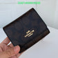 Amelia - CAH Wallet - 073