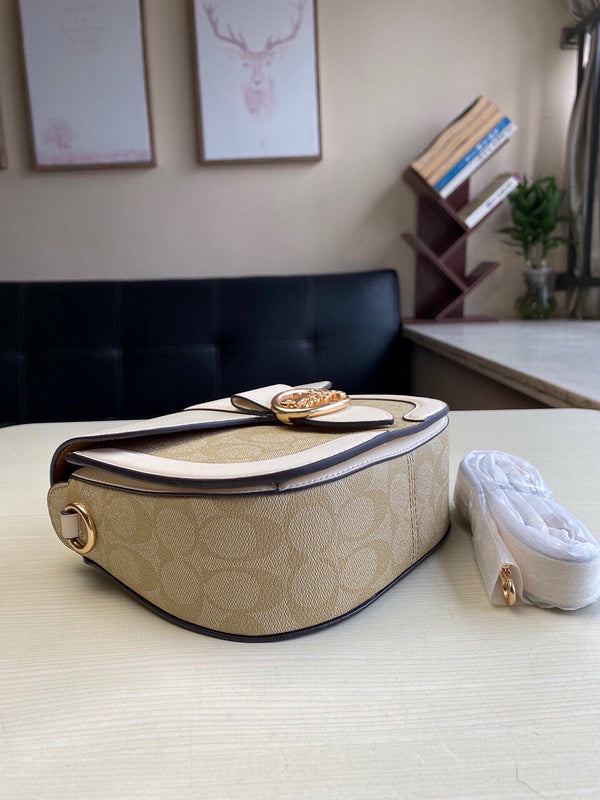 Amelia-i CAH Bags - 141