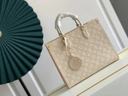 Fan Fashion Lu-Vi Bags - 16773
