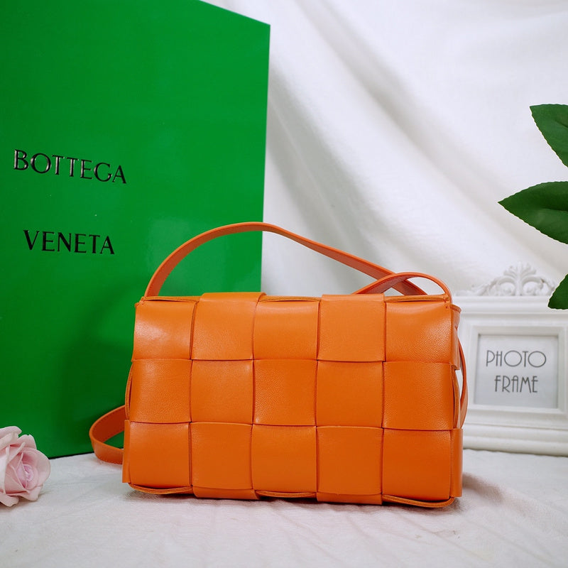 B-VENETA STYLISH HANBAGS FOR WOMEN - 122