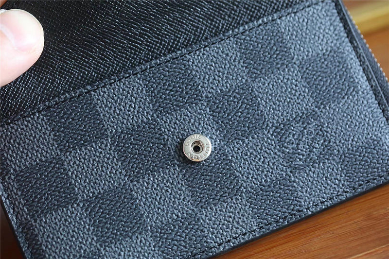 Fan Fashion Lu-Vi bags - 8994