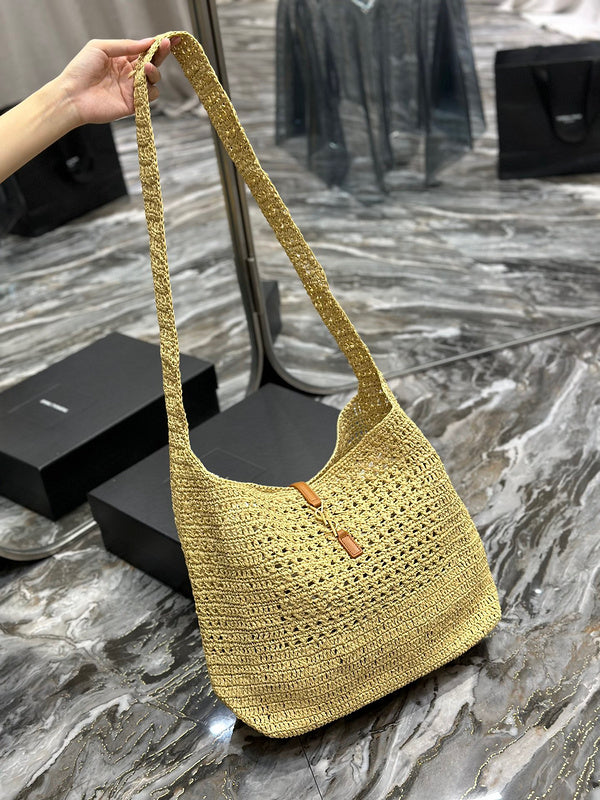 Amelia - YSL Bag - 3935