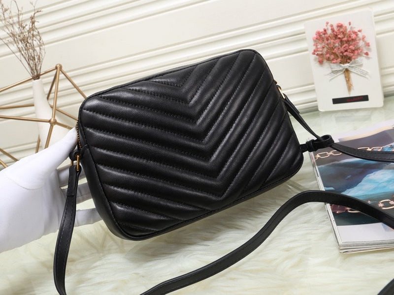 Amelia - YSL Bag - 3558