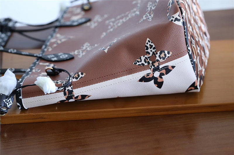 Fan Fashion Lu-Vi bags - 8090