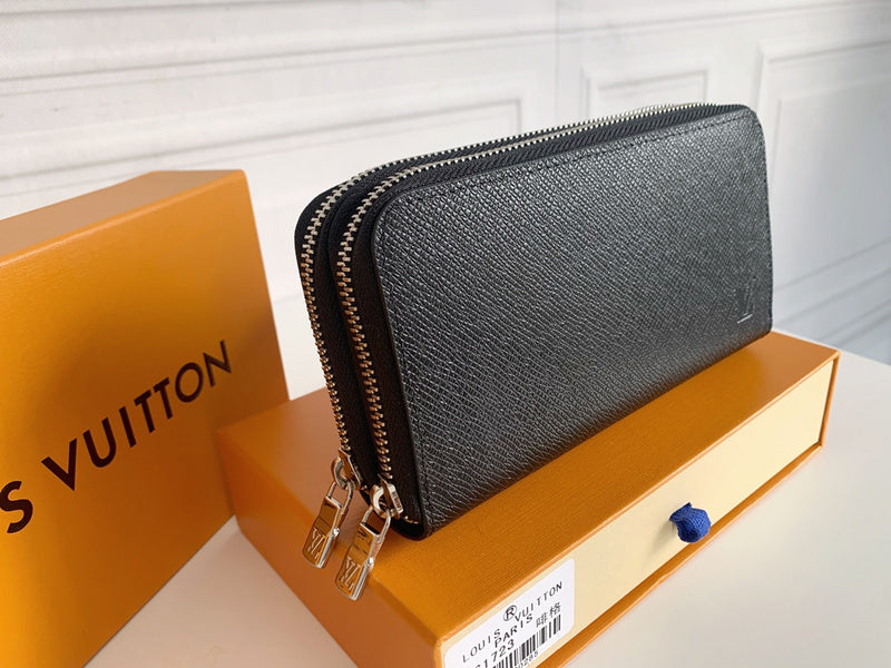 Amelia- LOV  Luxury  Wallets - 716