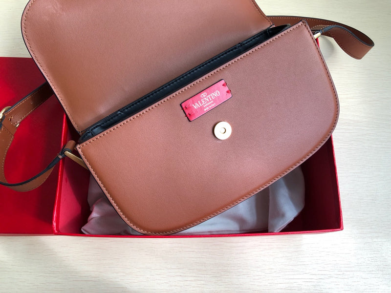 Amelia's Bag Gallery - VEL Bags - 748