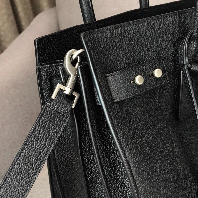 Amelia - YSL Bag - 2252