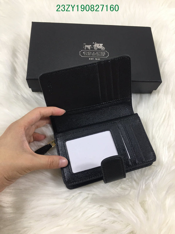 Amelia - CAH Wallet - 141