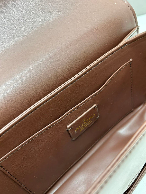 VAL LUXURY BAGS - FOR FASHION LOVERS  AFFORDABLE LUXURY BAGS- 178