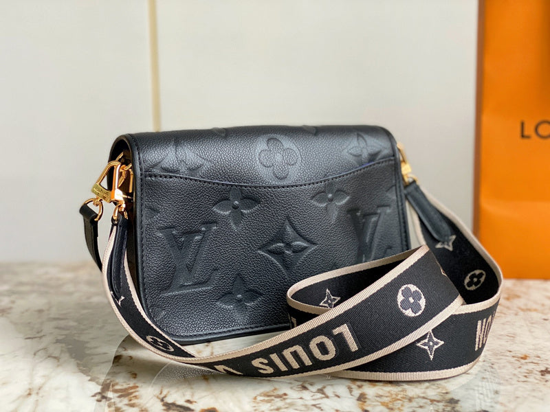 Amelia's Bag Gallery - LOV Bags - 886
