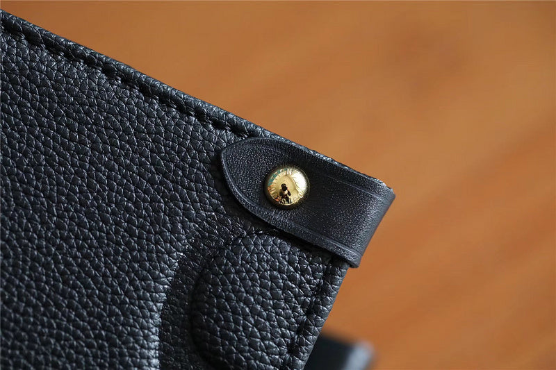 Fan Fashion Lu-Vi bags - 8657