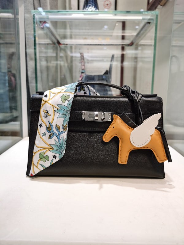 Amelia - HMS Bags - 1818