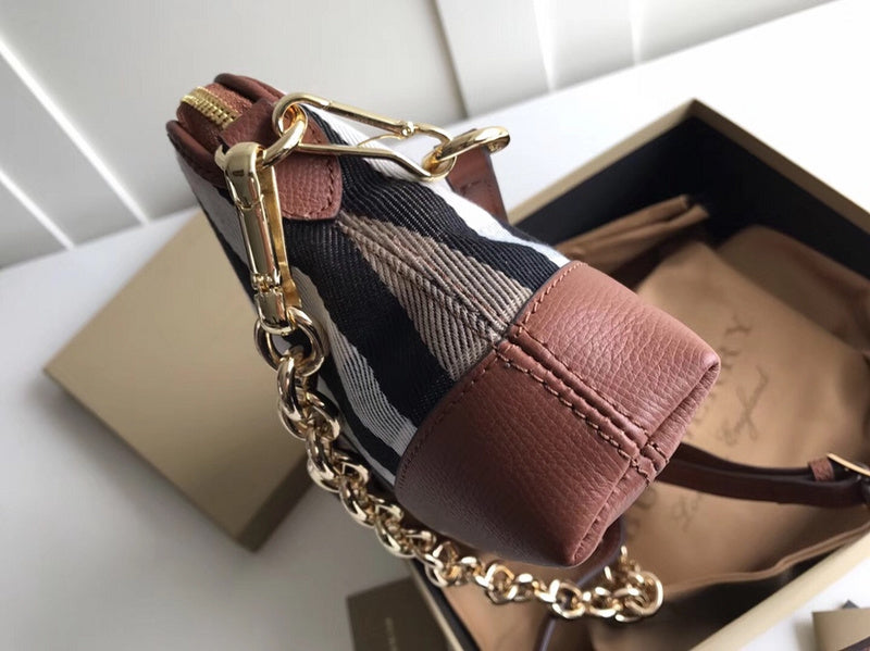 Burberry Bags - Bagsattire   498