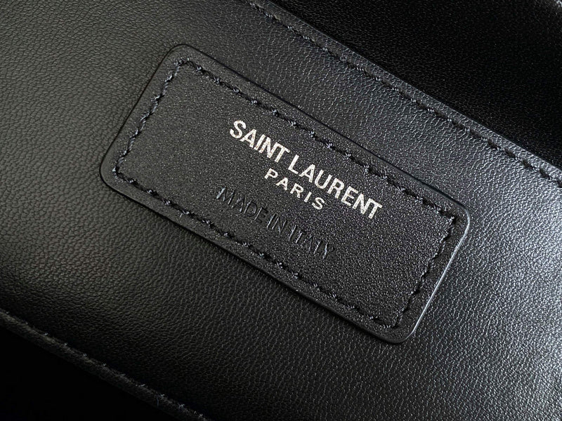 Amelia - YSL Bag - 4110