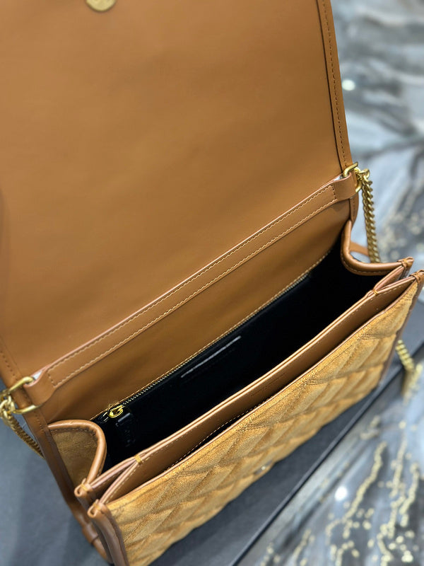 Amelia - YSL Bag - 2468