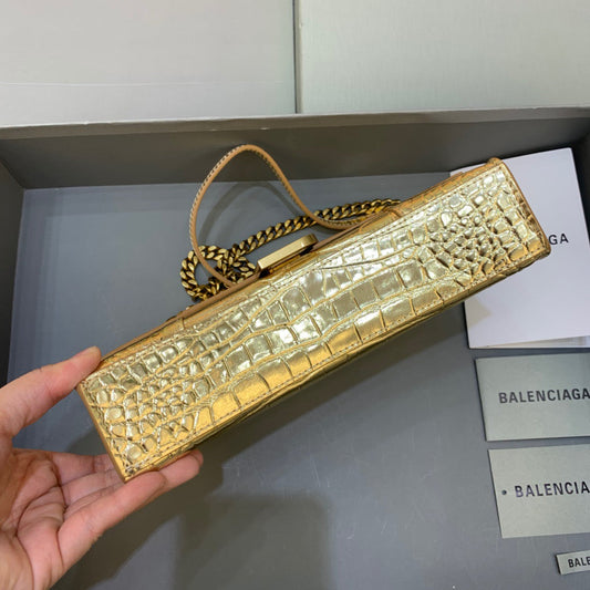 BLN-Ciaga Hourglass Wallet On Chain in Gold, For Women,  Bags 9in/23cm