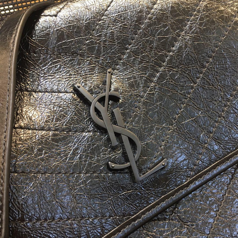 Amelia - YSL Bag - 2783