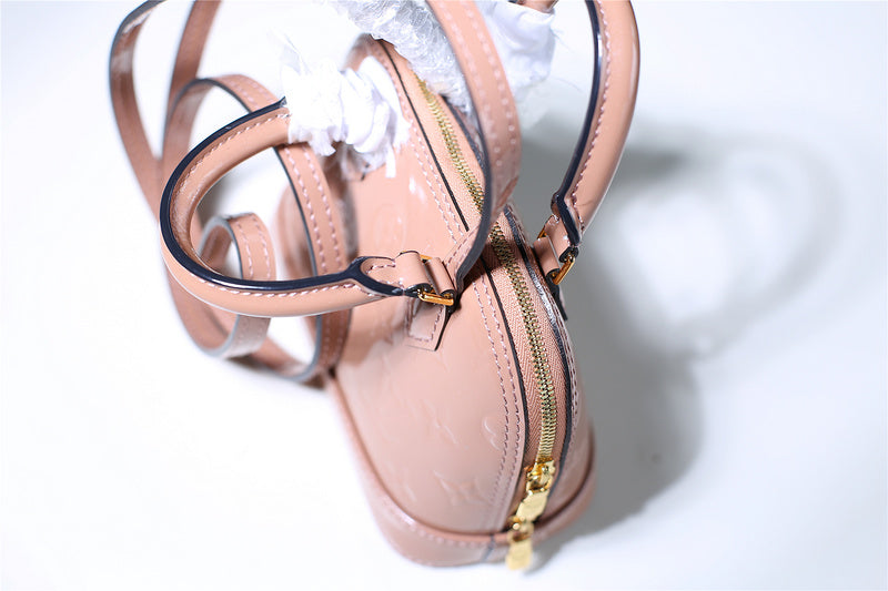 Amelia - LOV Lady Bags - 1921