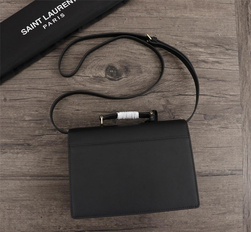 Amelia - YSL Bag - 2839