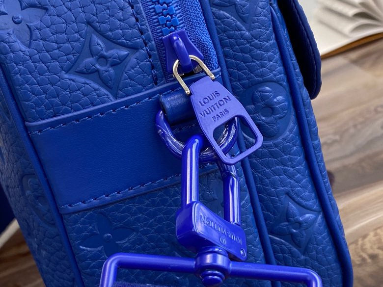 Fan Fashion Lu-Vi bags - 17438