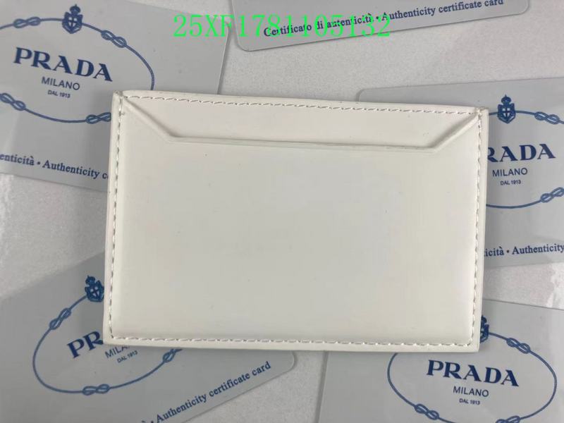 Amelia - PD Wallet - 221