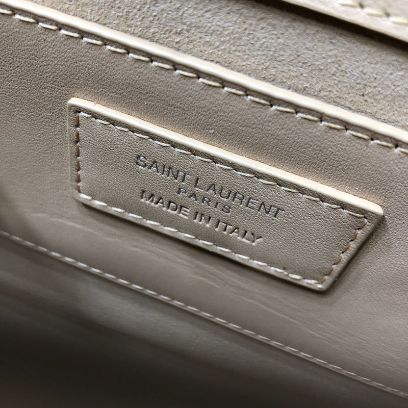 Amelia - YSL Bag - 2280