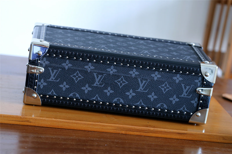 Fan Fashion Lu-Vi bags - 11362